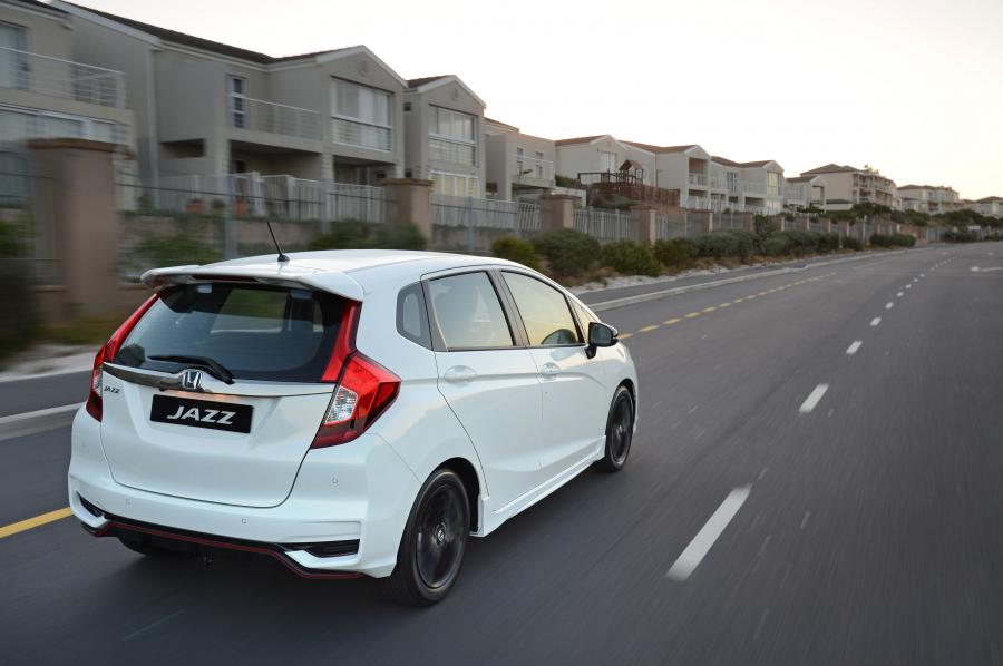  Honda Jazz Sport 2018 года  (ZA) (фото 12 из 28)